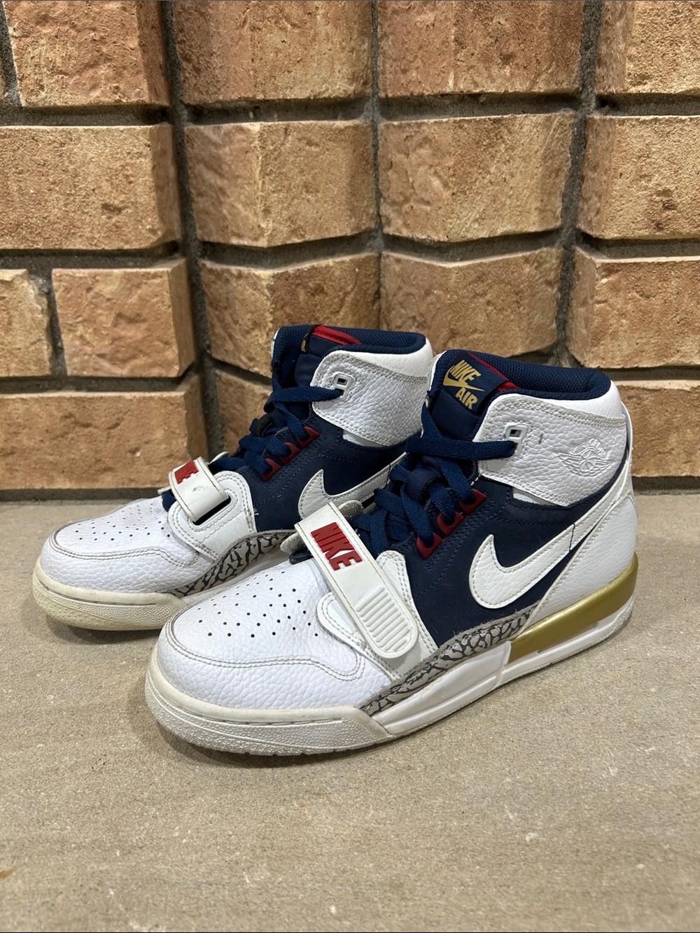 NIKE AIR JORDAN Legacy 312 Olympic Shoes AT4040-101 GS Kids 6.5 Y or Women’s 8